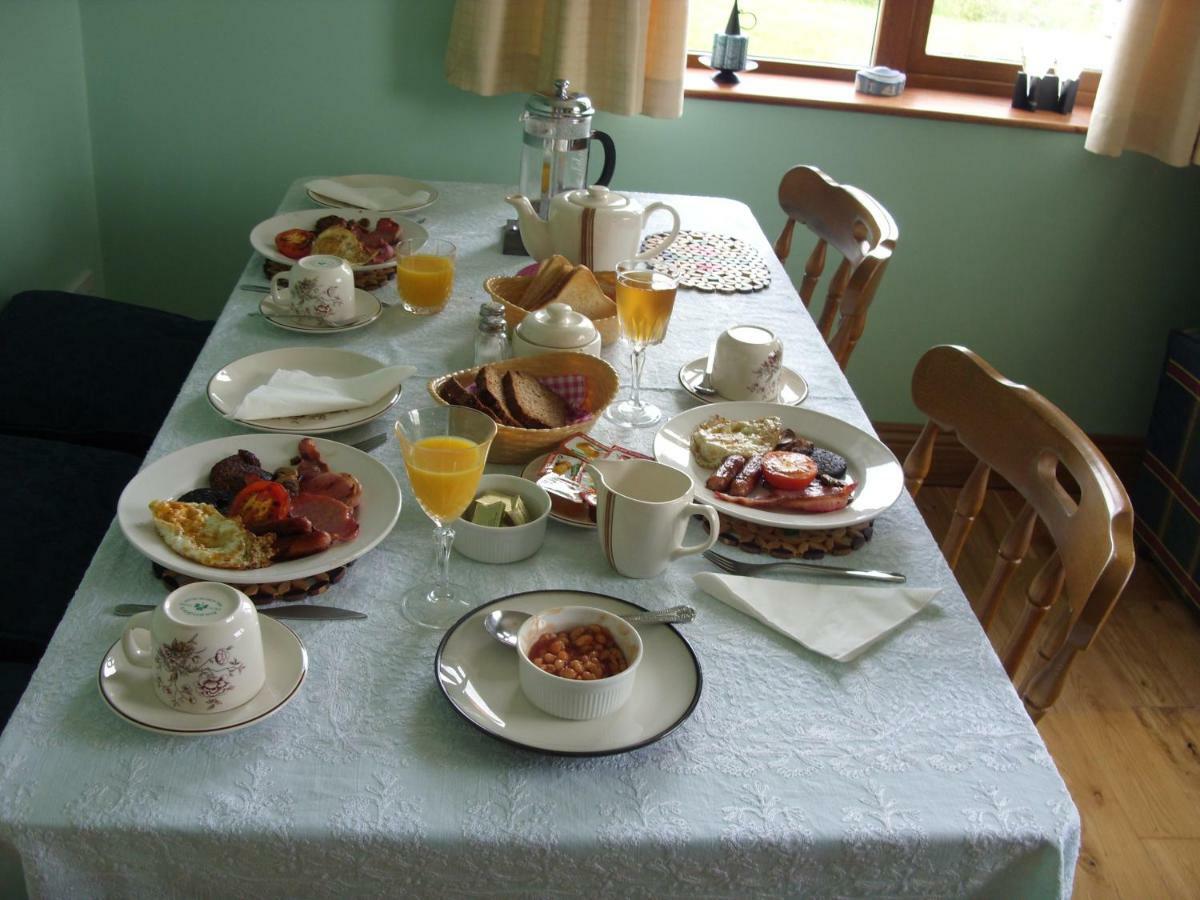 Cuas A' Gamhna Bed and Breakfast Clynacartan Εξωτερικό φωτογραφία